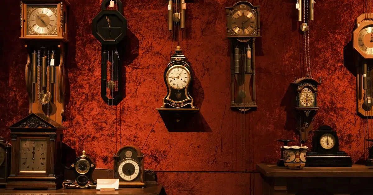 Guide de l'Horlogerie Ancienne