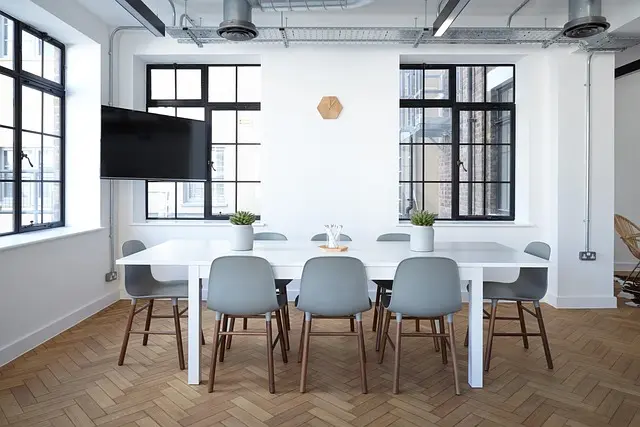 Guide d'achat mobilier ancien : choix et conseils